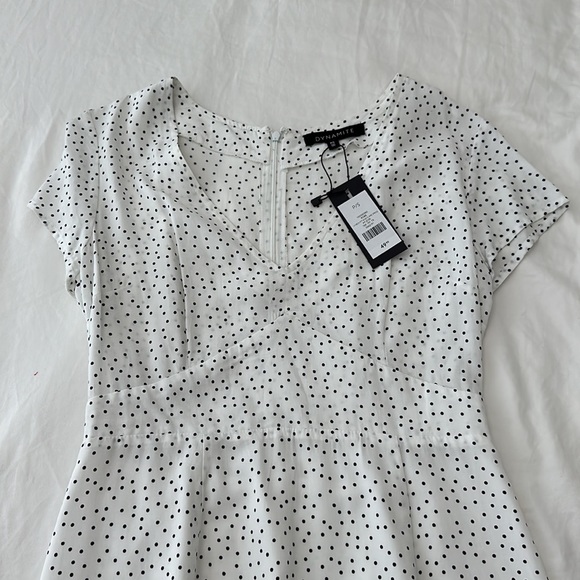 Dynamite Polka Dot Flowy Dress - Picture 2 of 4